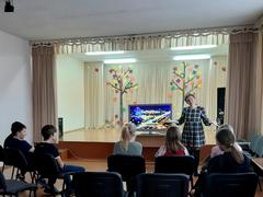 Интеллектуально-познавательную игру «Беларусь героическая» провели педагоги центра для учащихся Паричской средней школы